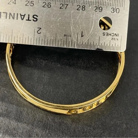 Kate Spade Bracelet As Good As Gold Bangle Size 8 Goldtone - Picture 5 of 15
